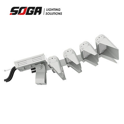 สนามกีฬา สนามกีฬา พลังงาน LED Flood Light ไฟไร้สายควบคุมด้วยการแก้ไขการหมอบ